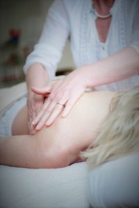 swedish deep tissue hot stone massage
